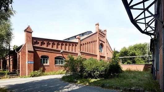 101849000-Stone_Brewing_Berlin_-.530x298
